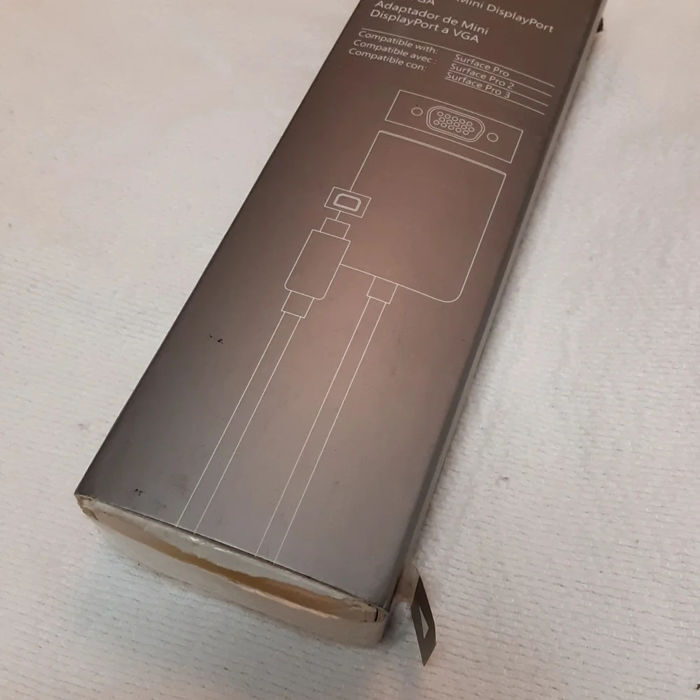 Microsoft Surface Mini Display Port to VGA Adapter